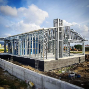 اجرای سازه lsf اصفهان؛ مقایسه هزینه و کیفیت اجرا